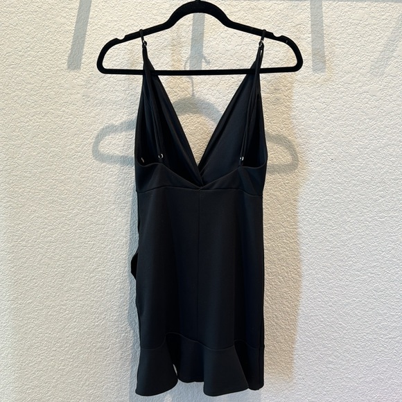 Sunset and Spring ruffle dress - Picture 3 of 3